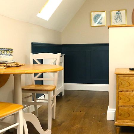 הוילה Leigh  The Loft At The Croft - Stunning Rural Retreat Perfect For Couples & Dogs מראה חיצוני תמונה