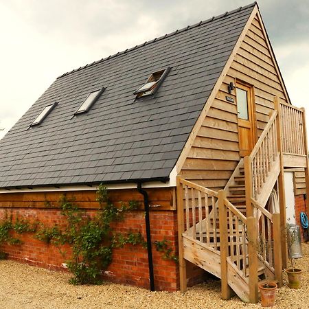 הוילה Leigh  The Loft At The Croft - Stunning Rural Retreat Perfect For Couples & Dogs מראה חיצוני תמונה